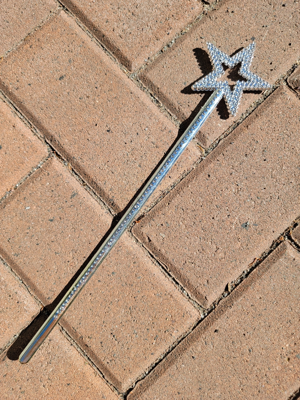 Cpstume Fairy Silver Star Wand - Sparkling Silver Shimmer With Faux Rhinestones